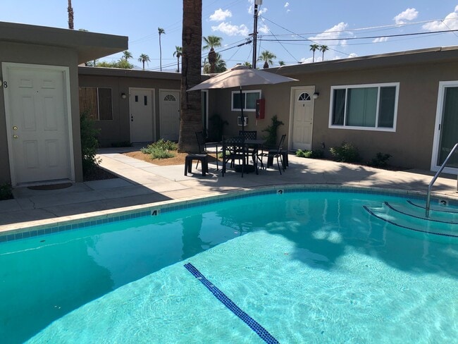 Building Photo - Palm Desert Sunset Cottages