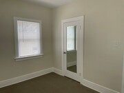 Photo - 443 W 11th St