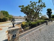 Photo - 19077 Oriente Dr House