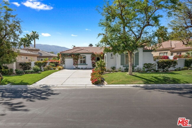 Photo - 56645 Mountain View