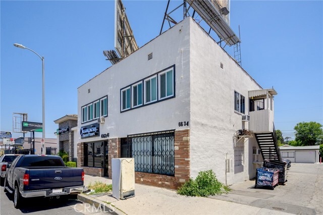Photo - 6634 Lankershim Blvd Apartment Unit B