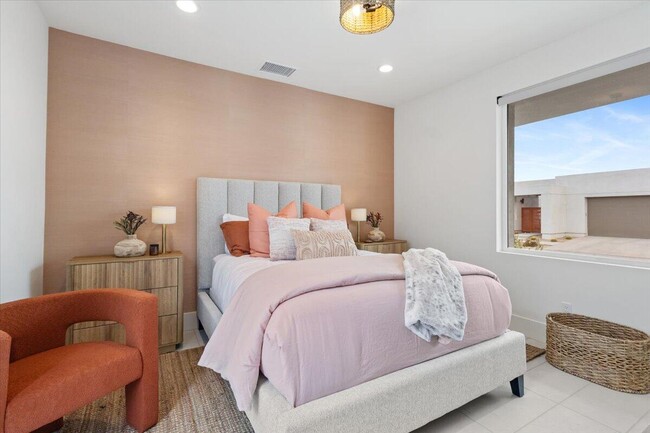 Photo - 416 Palladium Blvd