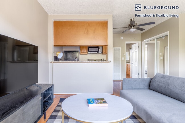 Photo - 14355 Huston St Unit FL2-ID461