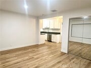 Photo - 301 Ashland Ave Unit 4