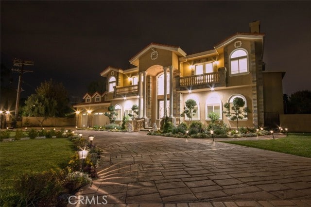 Building Photo - 10062 Valley Circle Blvd