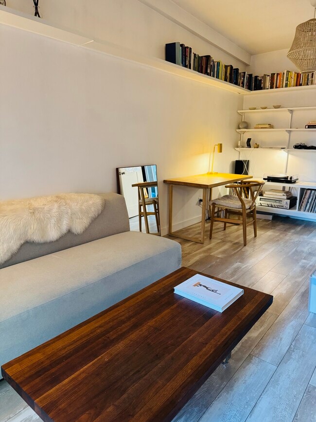 Photo - 9048 Hargis St Unit Back house