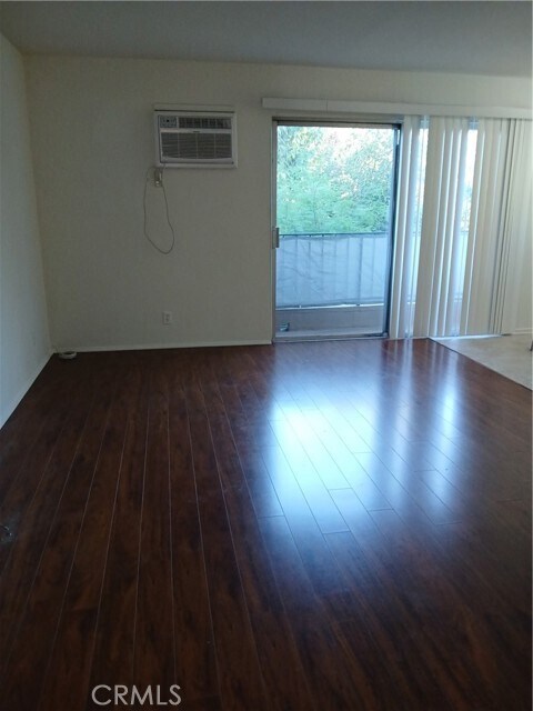 Photo - 14551 Vose St Unit C