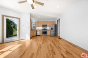 Photo - 9056 Hubbard St