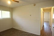 Photo - 414 N Clark St House