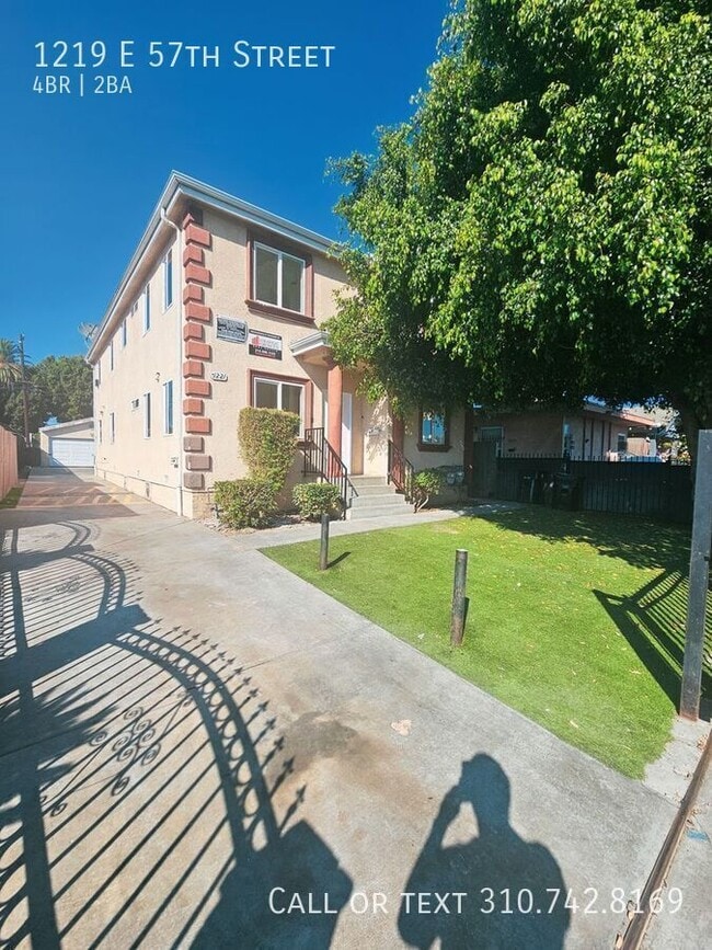 Photo - 1219 E 57th St