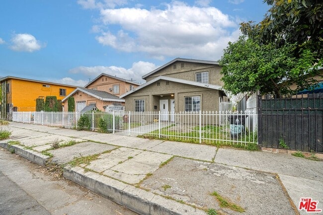 Photo - 7510 Avalon Blvd House