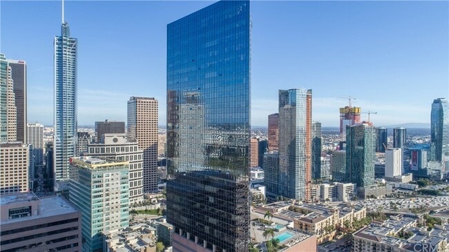 Building Photo - 1100 Wilshire Blvd Unit 2106