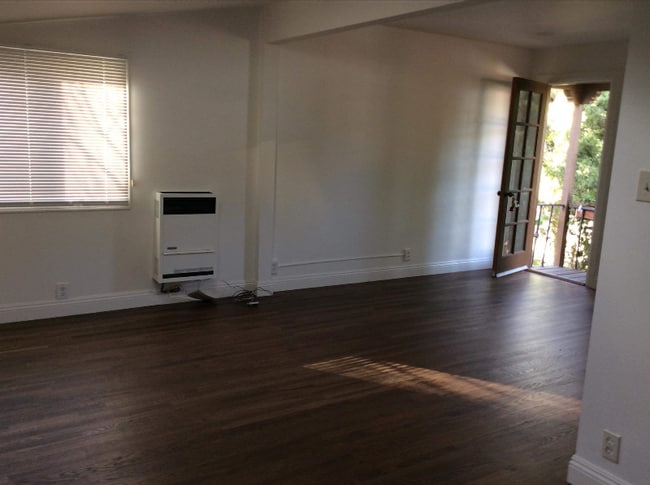 Photo - 359 Heather Heights Ct Unit 2