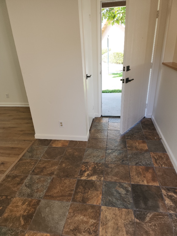 Photo - 44715 La Paz Rd Unit D