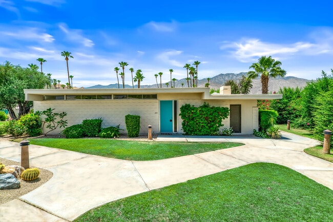 Photo - 215 Desert Lakes Dr Condo