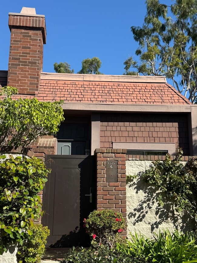 Photo - 4549 Alla Rd