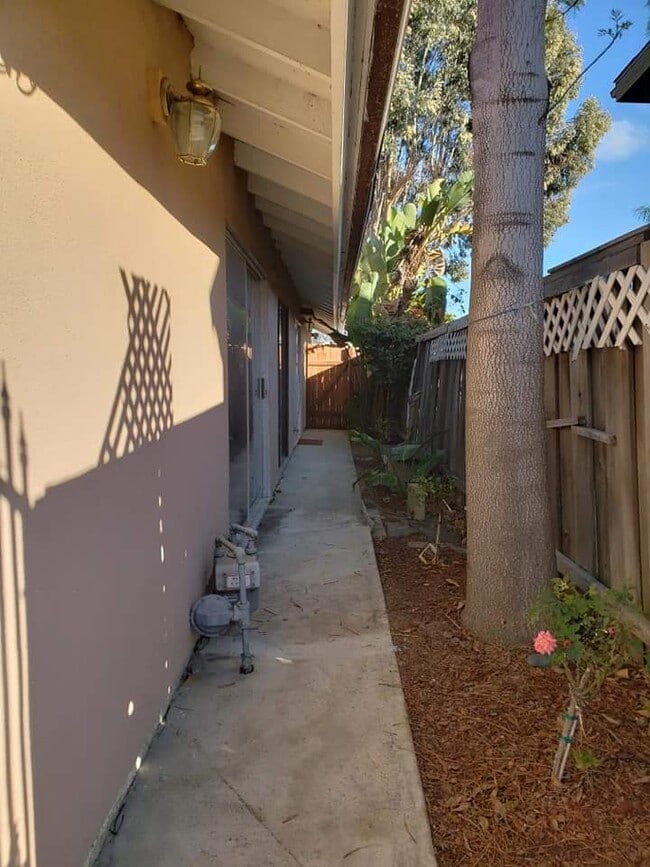 Building Photo - 33262 Palo Alto St Unit 2