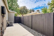 Large Private Patio - Exclusive Use - 4244 Tujunga Ave Unit 4244.5