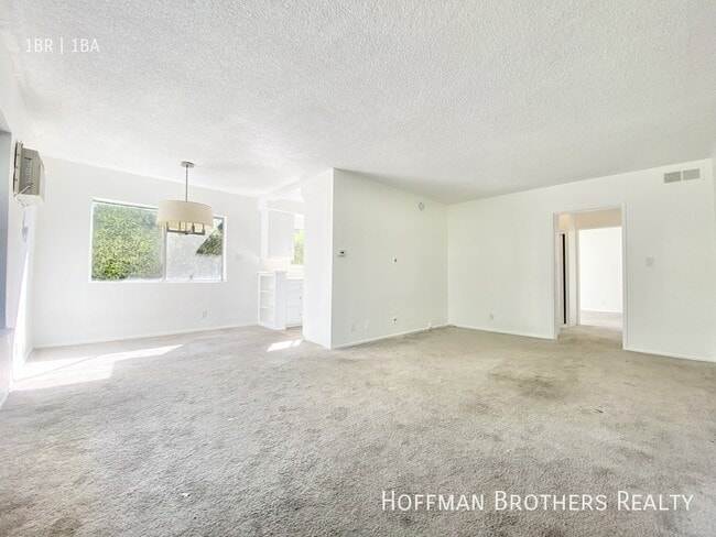 Photo - 915 N Spaulding Ave Unit 2