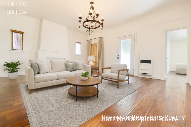 Building Photo - 415 1/2 S. Coronado St