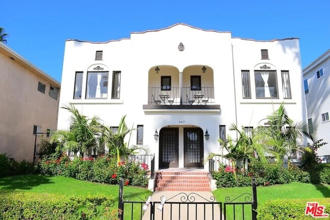 Photo - 947 5th St Condo Unit A