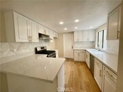 Photo - 23 Sunfish Unit 33