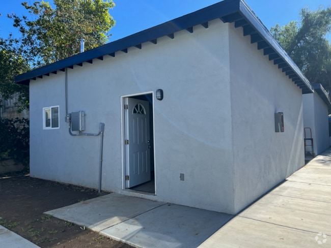 Building Photo - 201 Eaton Way Rental