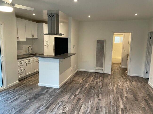 Kitchen/Dining from Living - 4032 Inglewood Blvd Unit 6
