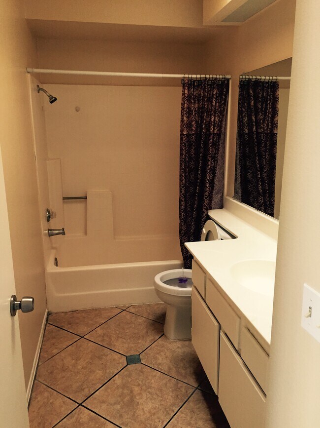 Photo - 1943 Padilla Dr