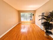 Photo - 15th Street Apartments