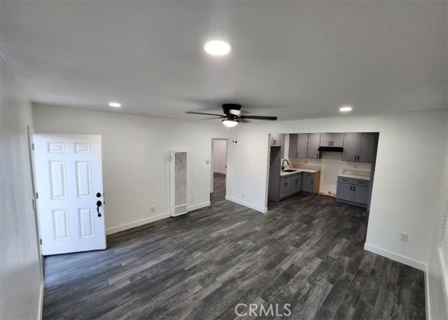 Photo - 714 W 95th St