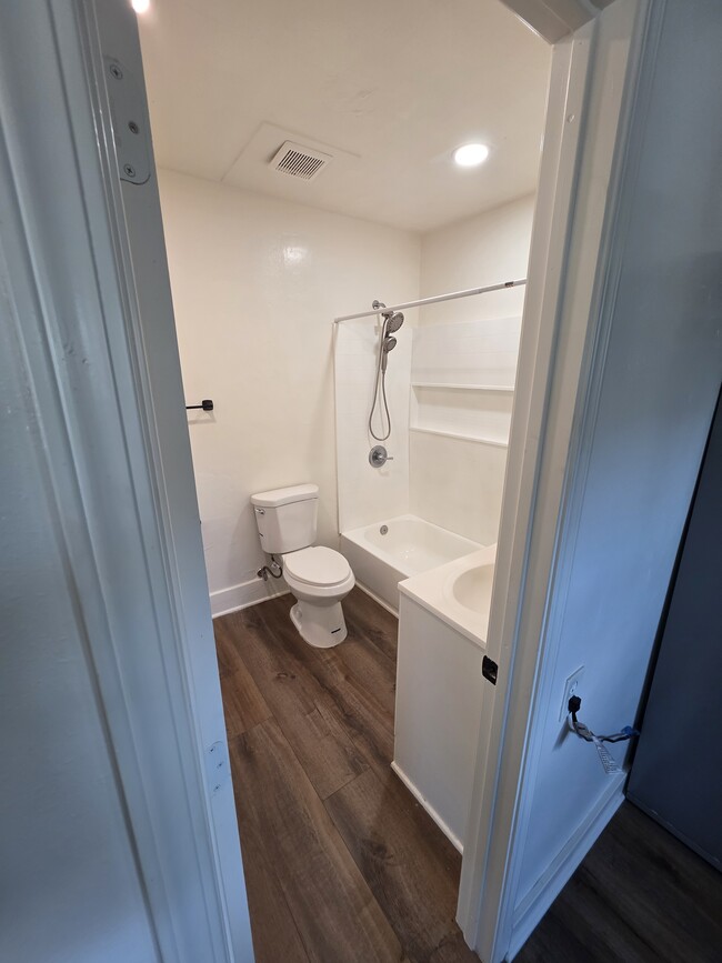 Photo - 1008 S Highland Ave