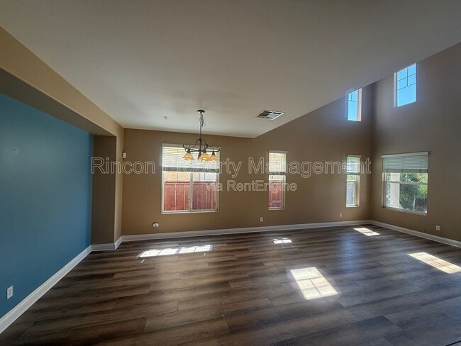 Photo - 2029 Milagro Pl