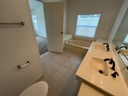 Photo - 3221 Turtle Creek Dr