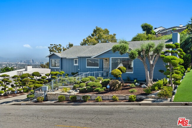 Building Photo - 5266 Veronica St