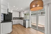 Photo - End-Unit Townhouse in Prime Newport Beach ...