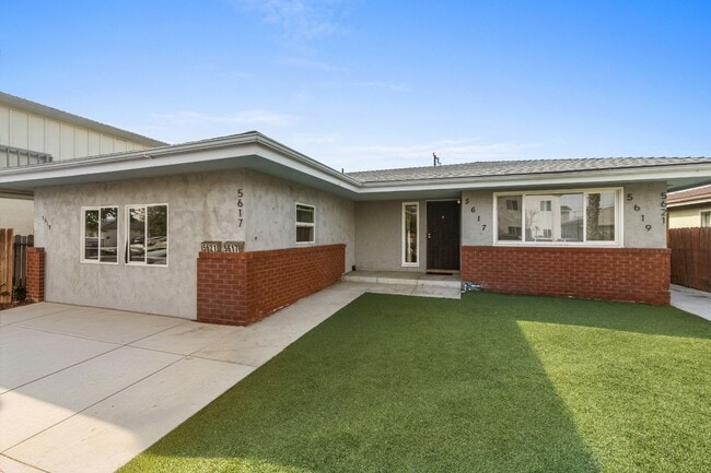 Building Photo - 5621 Dorothy Dr Unit 5621