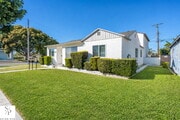 Photo - 8603 Donovan St