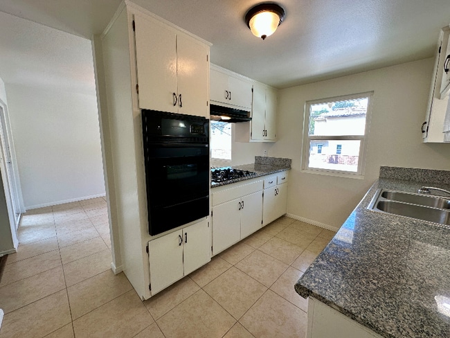 Photo - 1991 Evergreen St Unit 1997