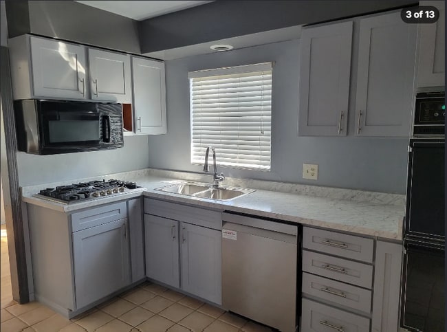 Photo - 305 S Prospect Ave