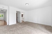 Photo - 17554 Doric St
