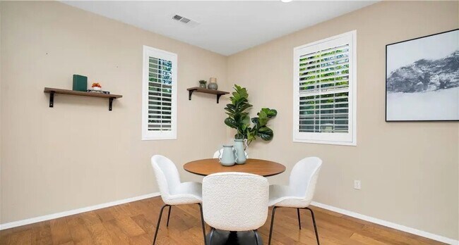 Photo - 66 Full Moon Unit 211