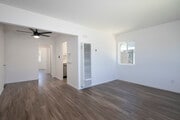 Photo - 3021 Luna Ave
