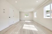 Photo - 1070 Allen Ave