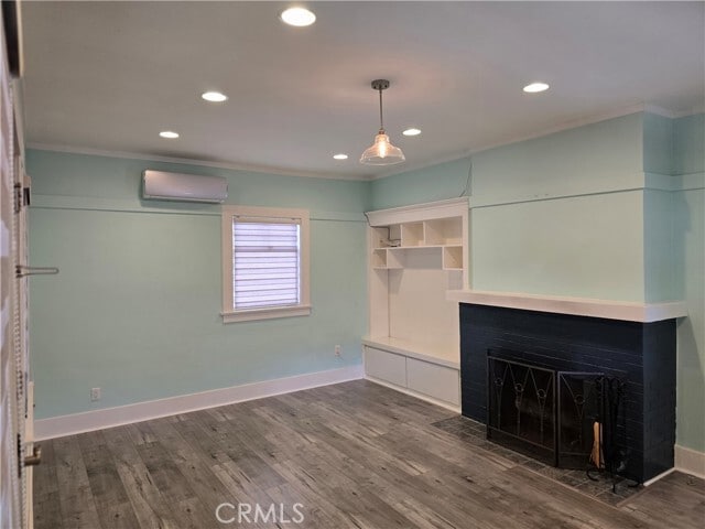 Photo - 396 N Mentor Ave