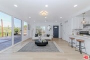 Photo - 1832 Burnell Dr