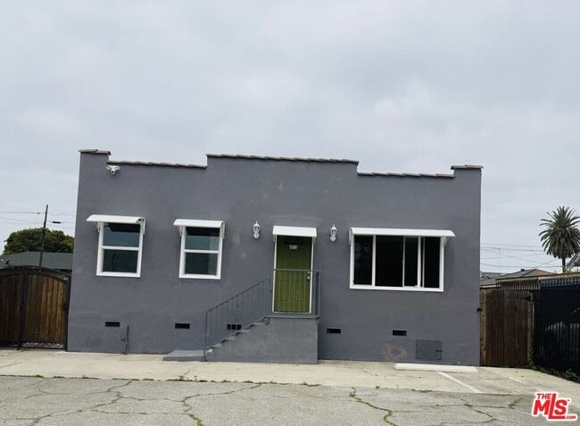 Photo - 4915 Compton Ave House