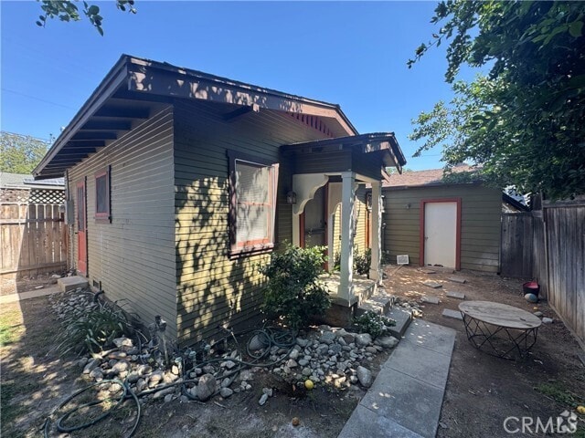 Building Photo - 422 N 8th Ave Rental