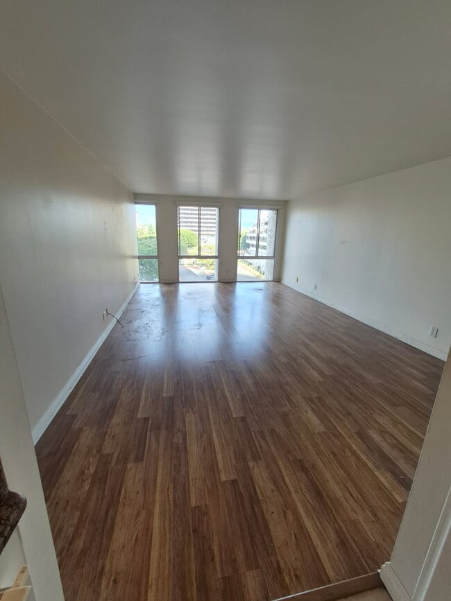 Photo - 800 W 1st St Unit 702