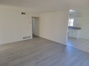 Photo - 2042 E 19th St Unit B